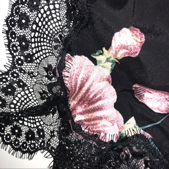 BRAND NEW. Black silk floral print dress. - Picture 4 of 5